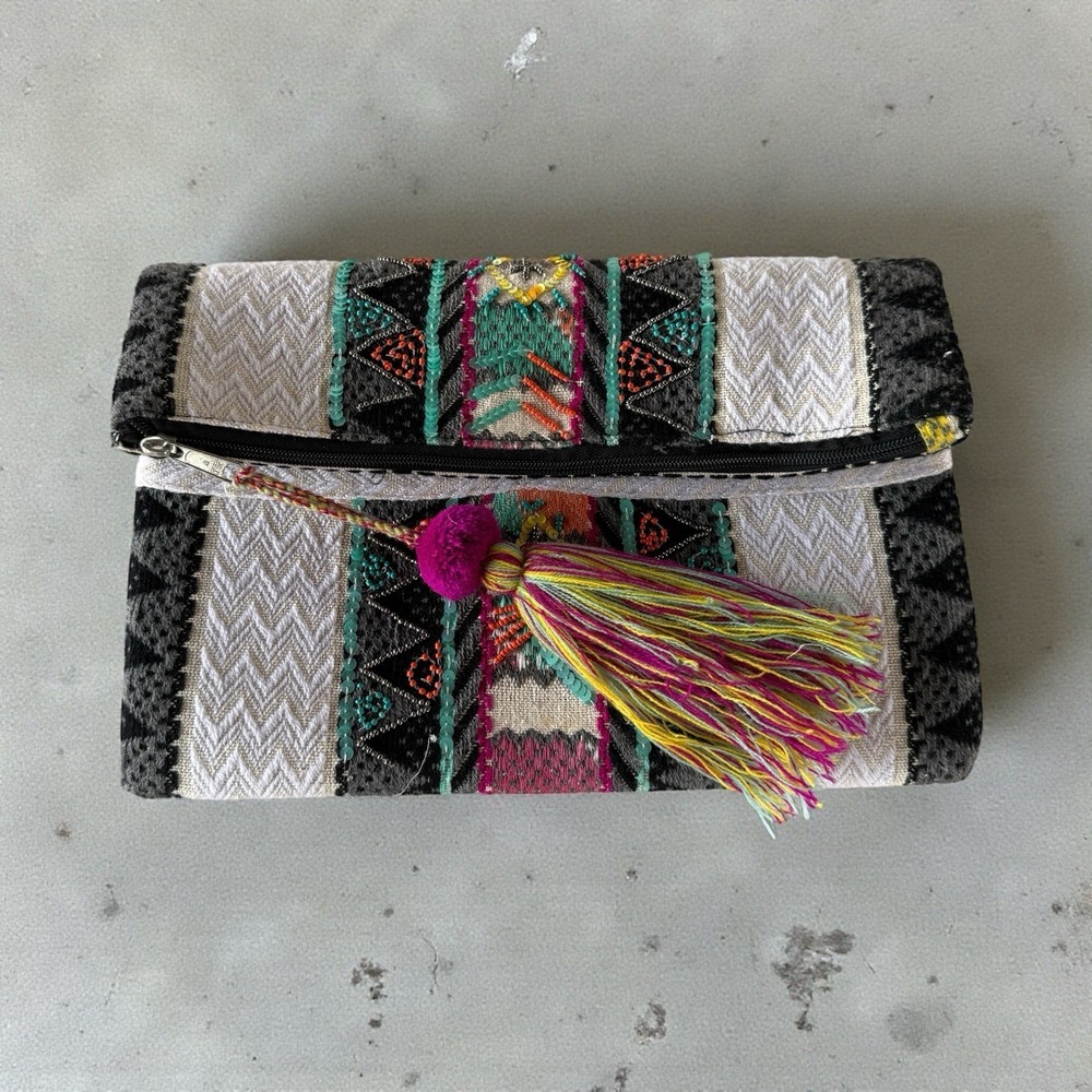 AMERICA AND BEYOND A&B Embroidered Beaded Boho Clutch Bag Purse